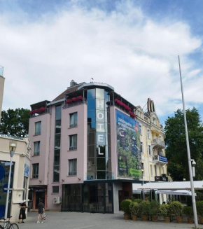 Family Hotel Opera Plaza- former City Mark hotel